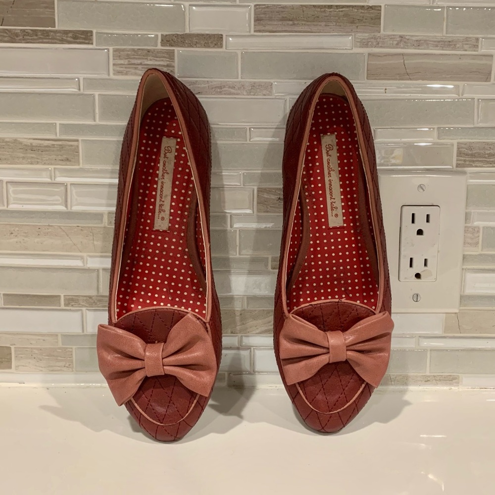 B.A.I.T. Flats size 10